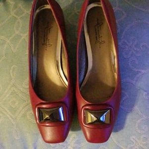 Soft Styles by Hush Puppy Shoes